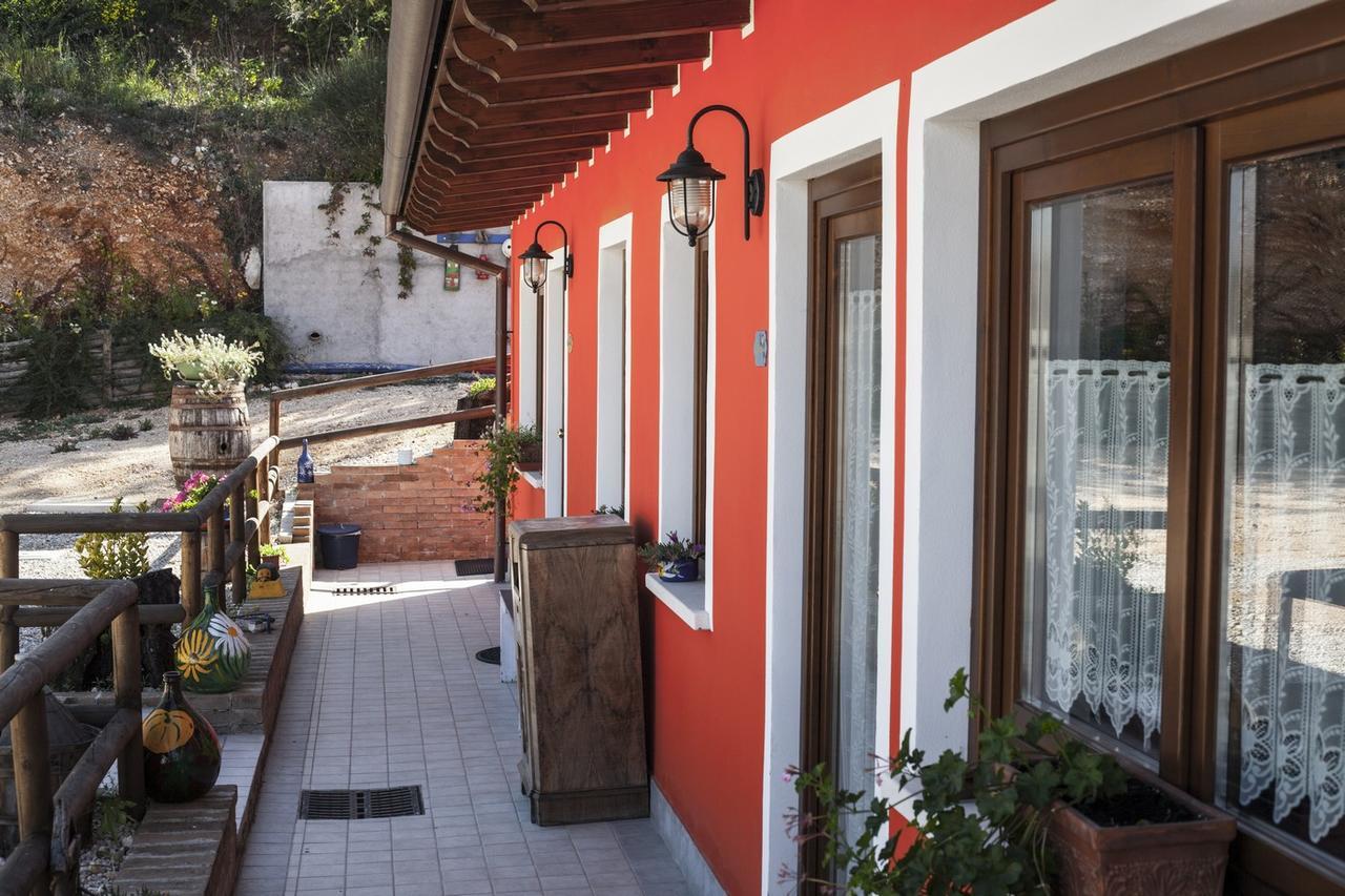 Bed and Breakfast Giuggiolando LʼAquila Exterior foto
